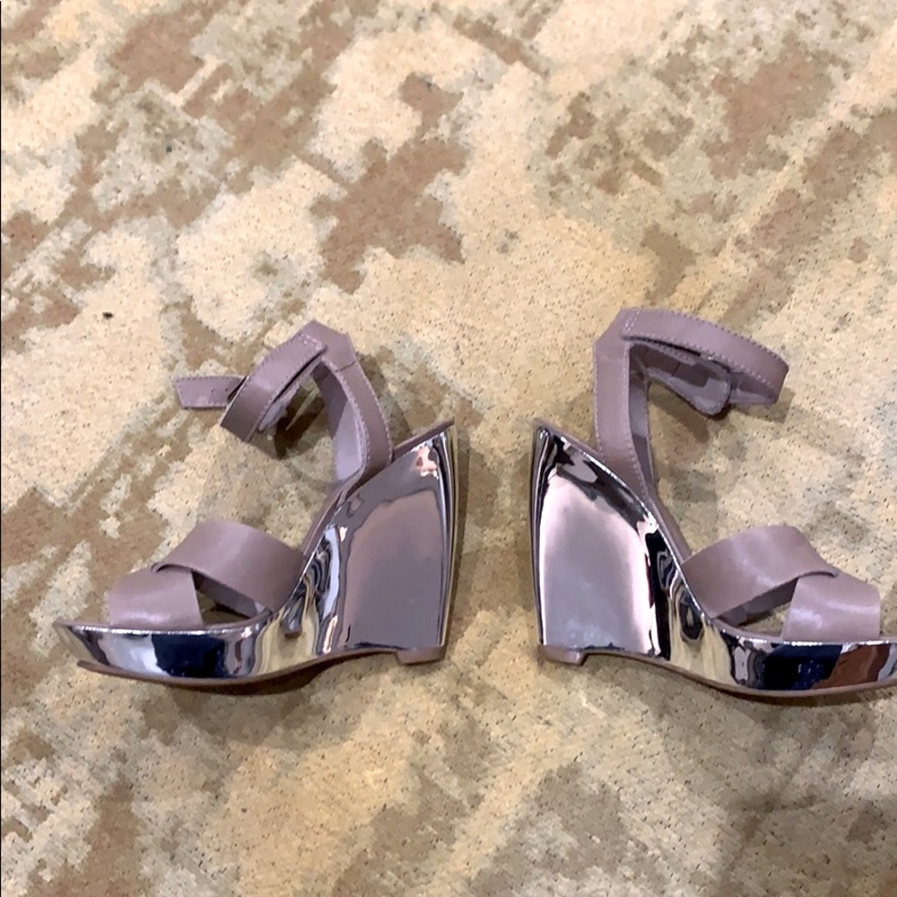 7 For All Mankind silver reflecting wedge